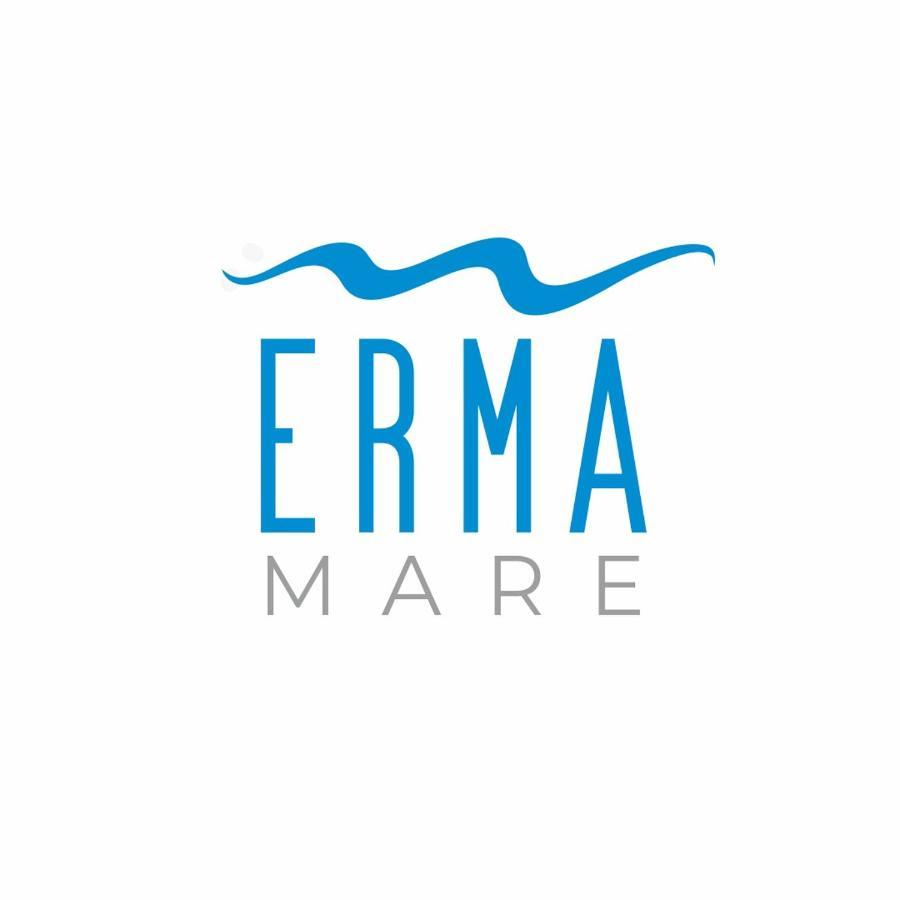 דירות פולינאנו א מארה Erma-Mare מראה חיצוני תמונה
